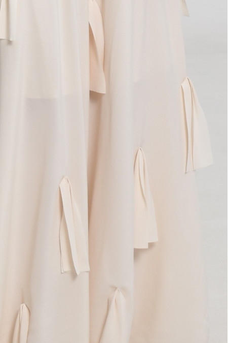 Cпідниця з віскози з аплікаціями молочна