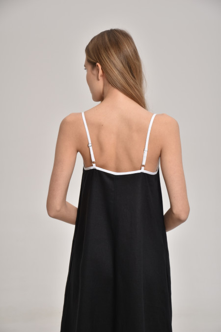 Лляна сукня з контрастними бретелями чорна Лляна сукня з контрастними бретелями чорна