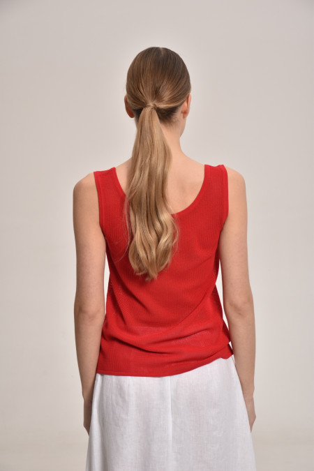 Трикотажная майка из кружевной сетки красная