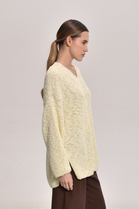 Джемпер з фактурної пряжі з V-подібним вирізом світло-жовтий Джемпер з фактурної пряжі з V-подібним вирізом світло-жовтий