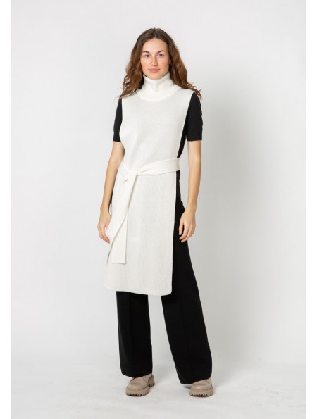 Off-White Ribbed Vest With Belt